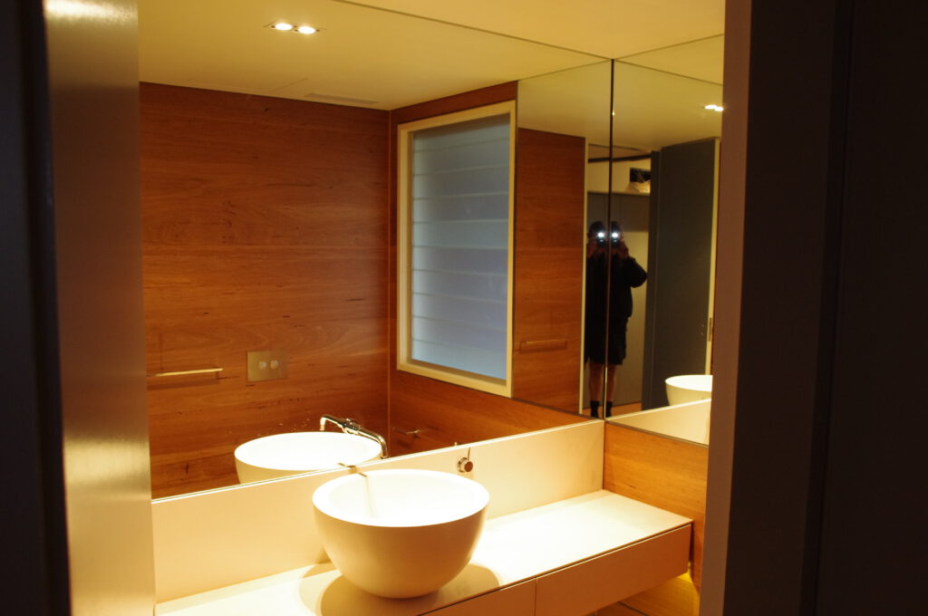 098-1024x680 Mirrors