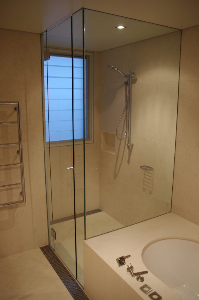 101-1-680x1024 Frameless