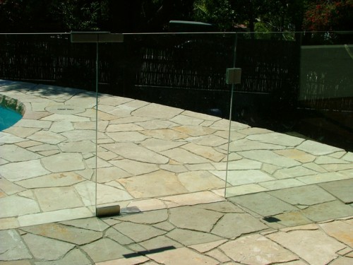 fencing_030_500_375_90-1 Frameless Glass